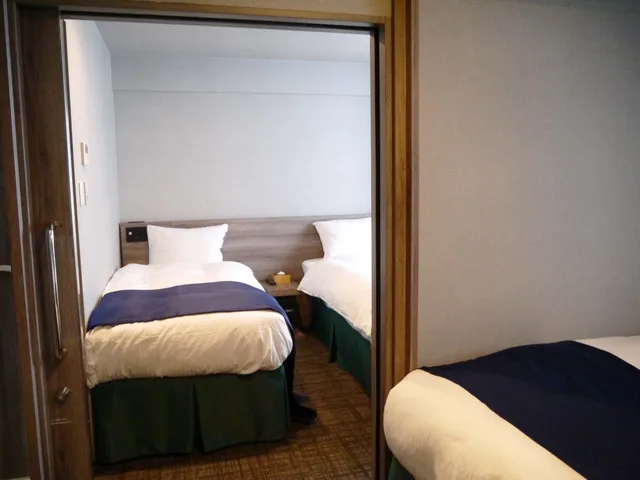 Connecting, Hollywood, Family, 4 Beds، Best Western Fino Shinsaibashi 4/10