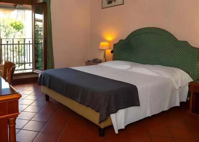 Standard, Twin Beds, Panama 5/10