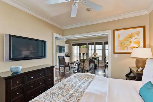 3 Bedrooms, Cottage, Ocean Front، Beach Village at The Del, LXR Hotels & Resorts 6/8