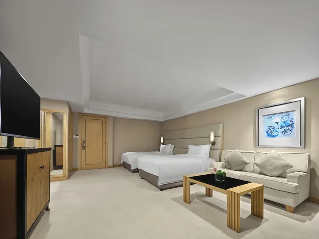 غرفة تنفيذية بسريرين منفصلين، DoubleTree by Hilton Hotel Shanghai Pudong 10/10