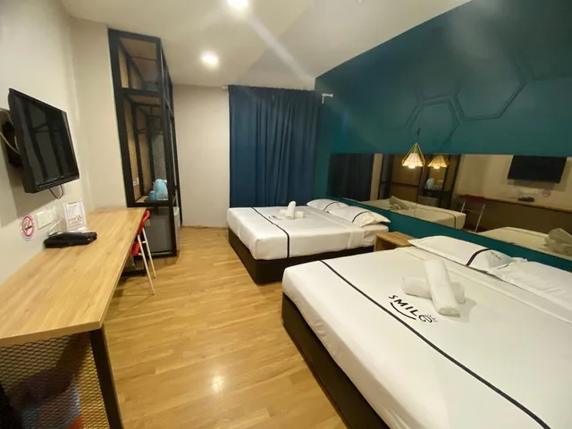 غرفة رباعية بسريرين مزدوجين، Smile Hotel Selayang Point 1/2