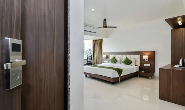 غرفة قياسية بسرير كوين، Treebo Staycation Holiday 8/9