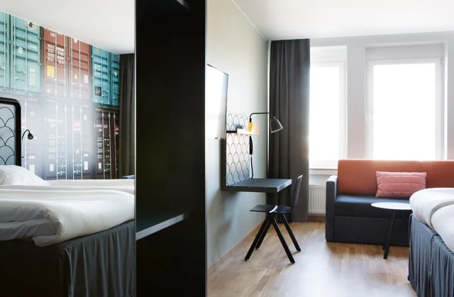 Family, Comfort Hotel Goteborg 4/10