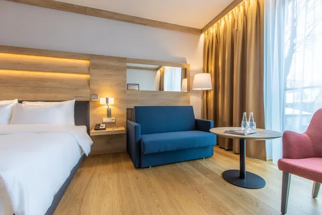 غرفة عائلية بسرير كينج، Radisson Blu Hotel Residences Zakopane 4/8