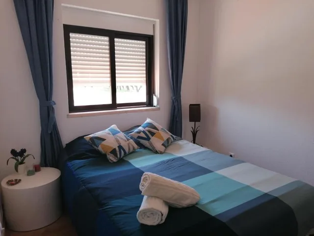 غرفة بسرير مزدوج بحمام مشترك، Sublime Sun and Van by Meco Stays 3/5