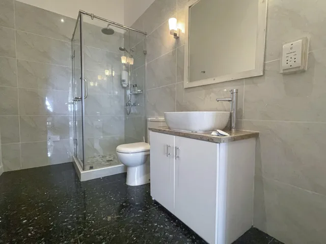 Standard, Queen Bed, Beach Front, Partial Ocean View، Chateau Elysium 2/4