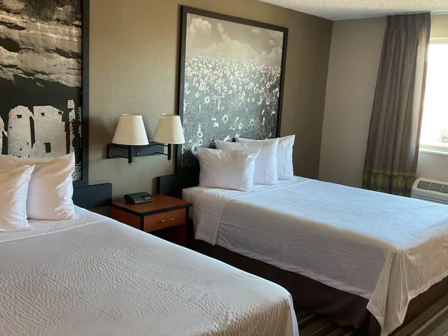 غرفة بسريرين كوين، Super 8 by Wyndham Colorado Springs Airport 6/9