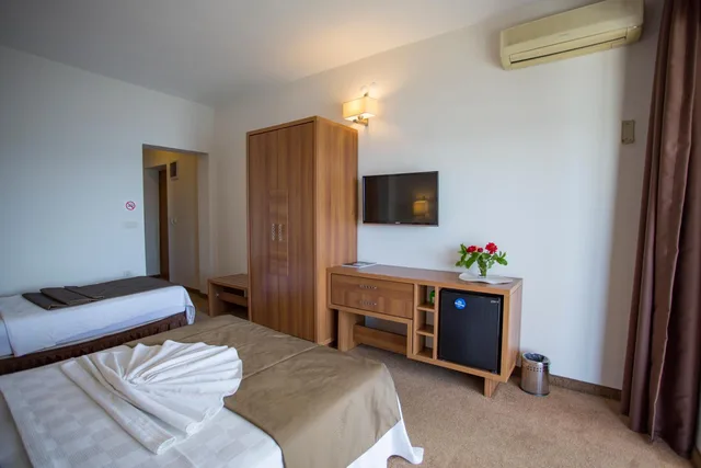 غرفة سوبيريور ثلاثية بإطلالة على البحر، Melis Otel 6/6