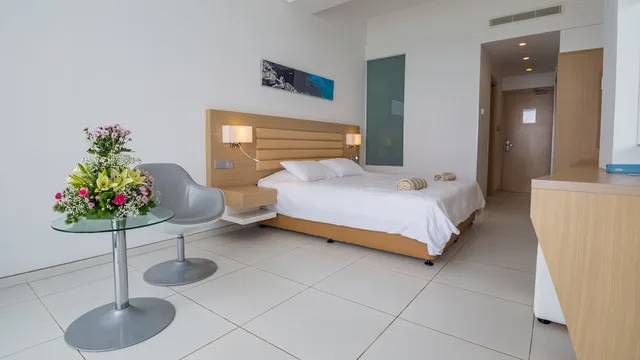 Superior, Double or Twin Bed, Sea View, Balcony, Vrissaki Beach Hotel 3/4
