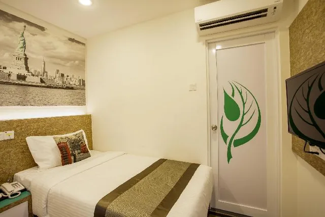 Semi Room, Single, Semi Double Bed, No Window، Natura Hotel 1/2