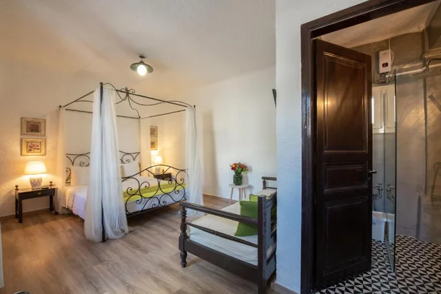 غرفة مزدوجة كلاسيكية بشرفة بإطلالة، Porto Maltese Boutique Estate 1/1