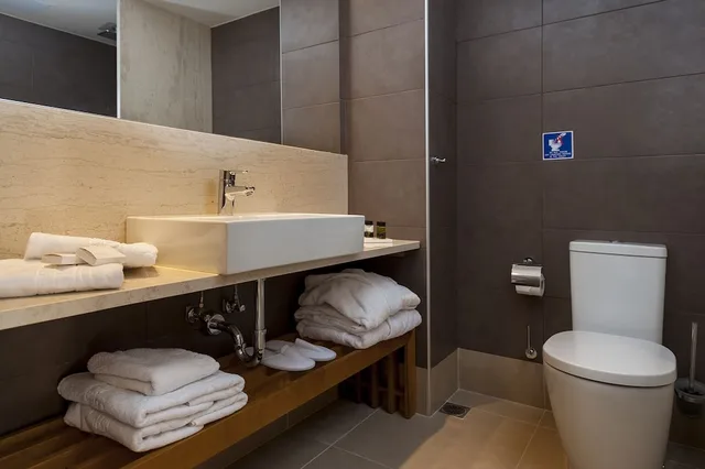 Superior, Twin Beds, Pool View, Giannoulis - Santa Marina Beach Hotel 2/3