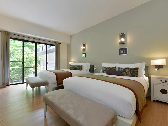 2 Bedrooms, Pool, Deluxe, Villa, 1 King and 2 Queen Beds، Anantasila Beach Resort Hua Hin 1/1
