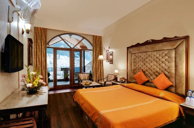 غرفة سوبيريور بسرير كينج، SHINGAR REGENCY 2/8