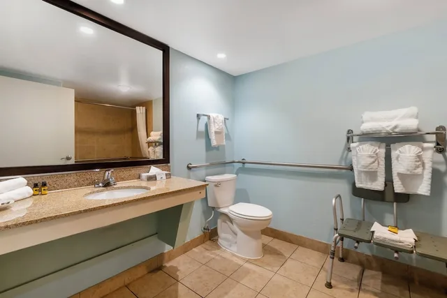 غرفة قياسية بسريرين كوين لذوي الإعاقة، Best Western Plus Myrtle Beach @ Intracoastal 5/5