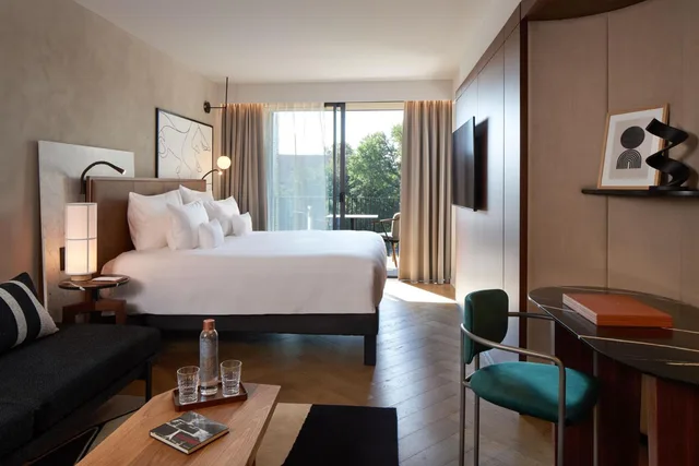 غرفة تنفيذية بسرير كينج بشرفة، L Esquisse Hotel & Spa Colmar - MGallery Collection 8/10