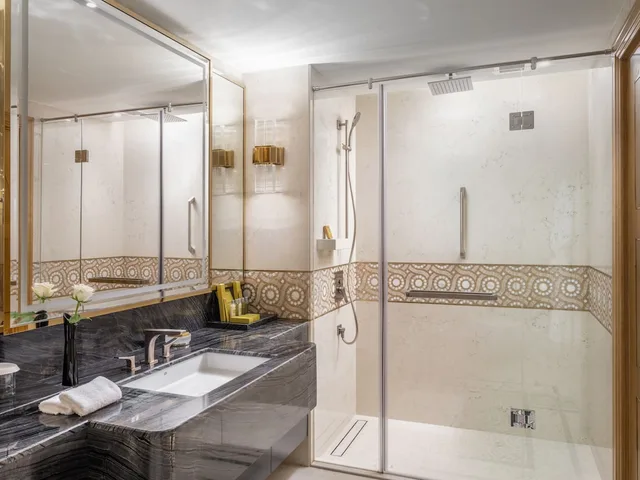 Sultan, Premium, Suite, King Bed، هيلتون جدة(Jeddah Hilton) 4/7