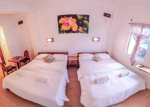 غرفة عائلية بسريرين مزدوجين، Sea Horse Guest House 1/2