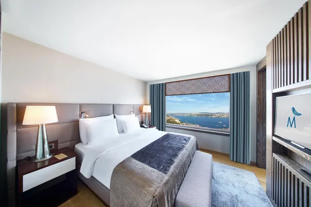 Bosphorus, Suite, Lounge Access، The Marmara Taksim 2/10