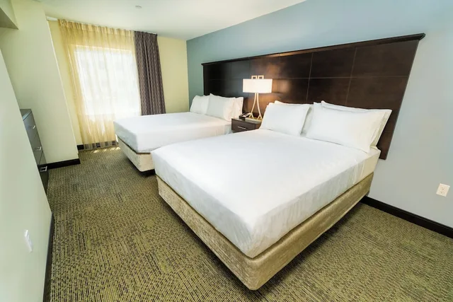 جناح بسريرين كوين بغرفة نوم واحدة بمطبخ، Staybridge Suites Newark - Fremont 2/5