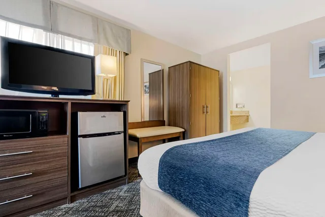 جناح بسرير كينج مع أريكة، Best Western Santee Lodge 2/5
