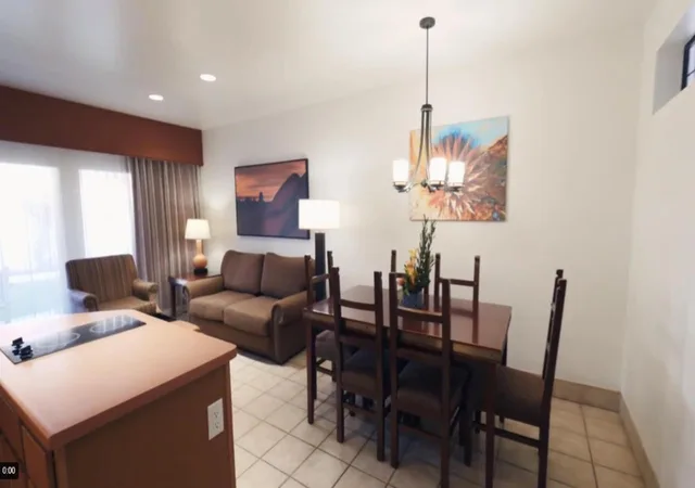 2 Bedrooms, Suite, 2 King Beds, Balcony or Patio, Sofa، Hilton Vacation Club Los Abrigados Resort & Spa Sedona 5/7