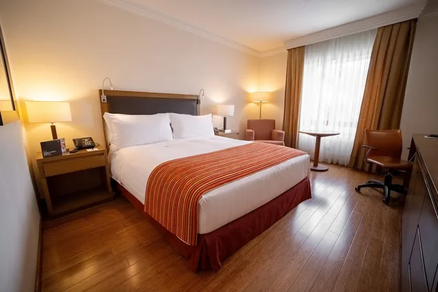 غرفة كلاسيكية بسرير كوين، InterContinental Cali 4/9