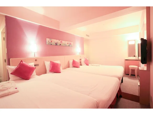 Hollywood, Family, 4 Beds، Smile Hotel Naha City Resort 1/4