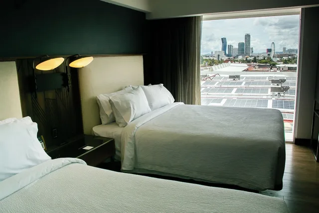 غرفة ديلوكس بسريرين مزدوجين بإطلالة على المدينة، Courtyard By Marriott Puebla Las Animas 7/10