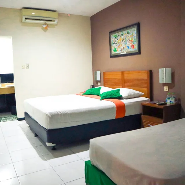 غرفة ديلوكس عائلية، Helios Hotel Malang 3/7