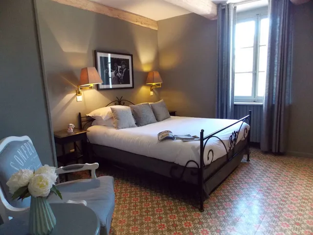 غرفة كومفورت بسرير مزدوج أو سريرين منفصلين بغرفة نوم واحدة، Le Roy Soleil & Spa 2/2
