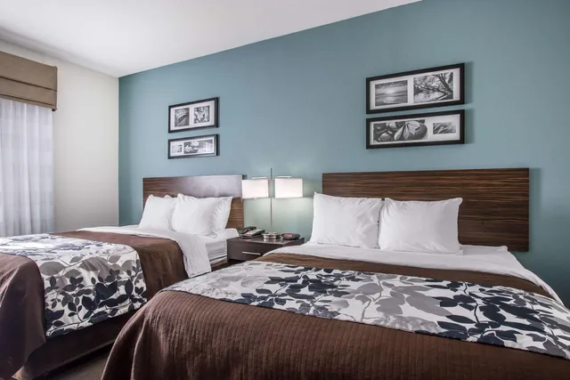 غرفة بسريرين كوين، Sleep Inn & Suites Meridian - Bonita Lakes 1/2