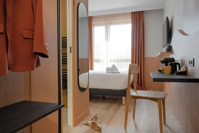 غرفة سوبيريور بسرير كوين وسرير مزدوج، All Suites Hotel Paris Pleyel L’Ile Saint Denis 8/10
