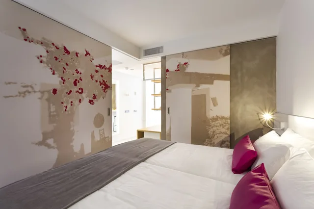 Junior Suite, 3 Beds, Courtyard View, One Ibiza Suites 1/4