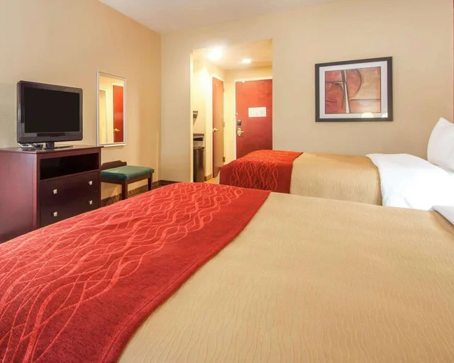 غرفة بسريرين كوين، Comfort Inn Harriman, TN 6/6