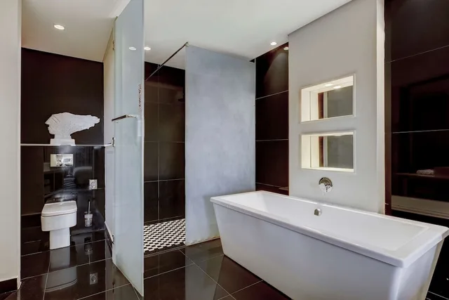 Superior, Twin Beds, Radisson Blu Lagos Ikeja 3/5