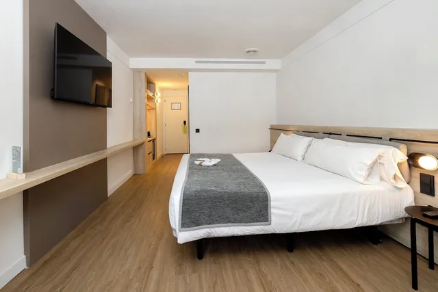 غرفة كومفورت بسريرين منفصلين، Hotel Sercotel Delfos Andorra 1/5