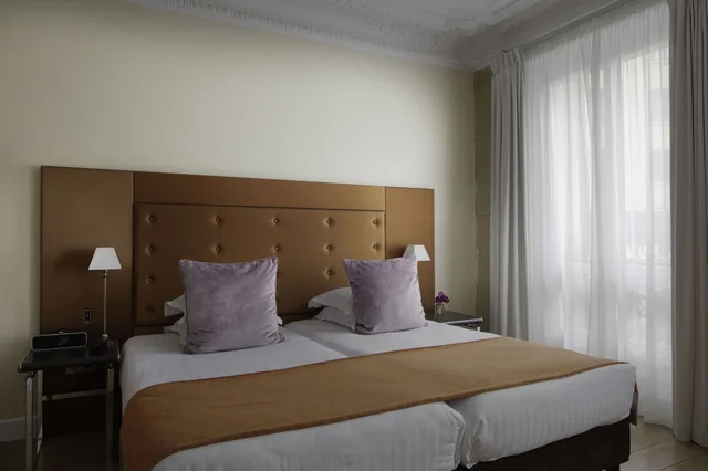 غرفة سوبيريور بسريرين منفصلين لذوي الإعاقة، Le 123 Elysees Astotel 1/9