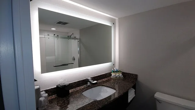 جناح بسريرين مزدوجين، Holiday Inn Express Rolling Mdws Schaumburg Area 4/5