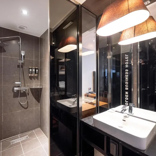 غرفة بريميوم بسرير مزدوج، Golden Business Hotel 10/10