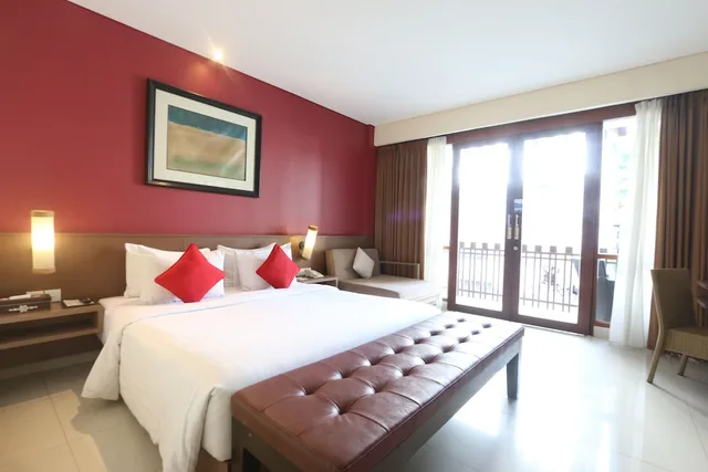 غرفة غراند ديلوكس بسرير كينج بحوض استحمام في طابق مرتفع، Grand La Walon Hotel 1/6