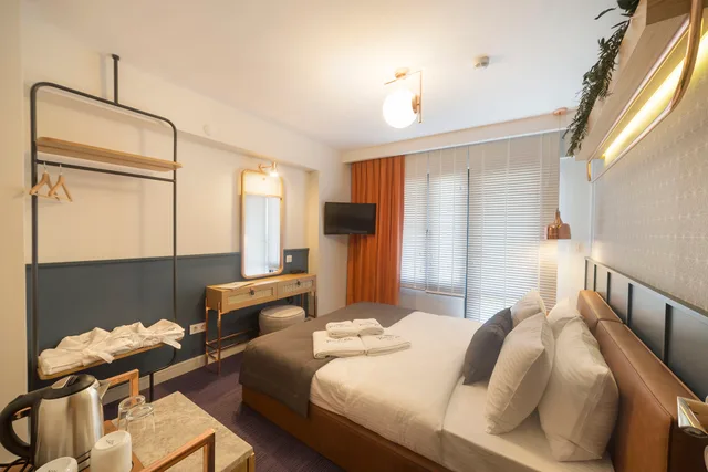 غرفة ديلوكس بسرير مزدوج بشرفة، Viva La Vita Butik Otel 3/4