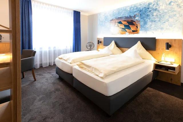 غرفة بسرير كوين، Ambient Hotel Am Europakanal 2/10