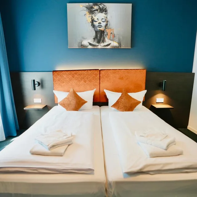 Room, Double or Twin Bed, Comfort Hotel Wiesbaden Ost 4/10