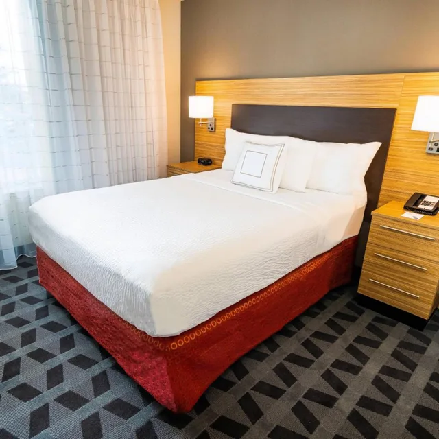 جناح ديلوكس بسرير كوين، TownePlace Suites Las Vegas Stadium District 1/4