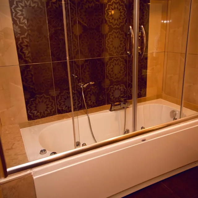 غرفة ثلاثية، Esila Hotel 10/10
