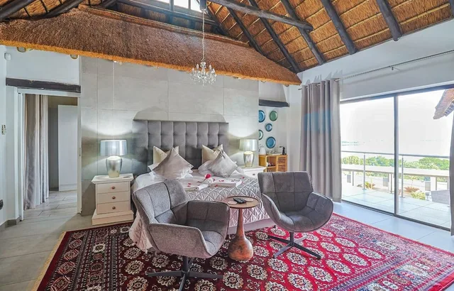 Platinum, Suite, King Bed، Galagos Lodge 2/4