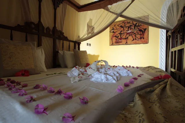 Room, King Bed, Ocean View, Zanzibar House 1/3