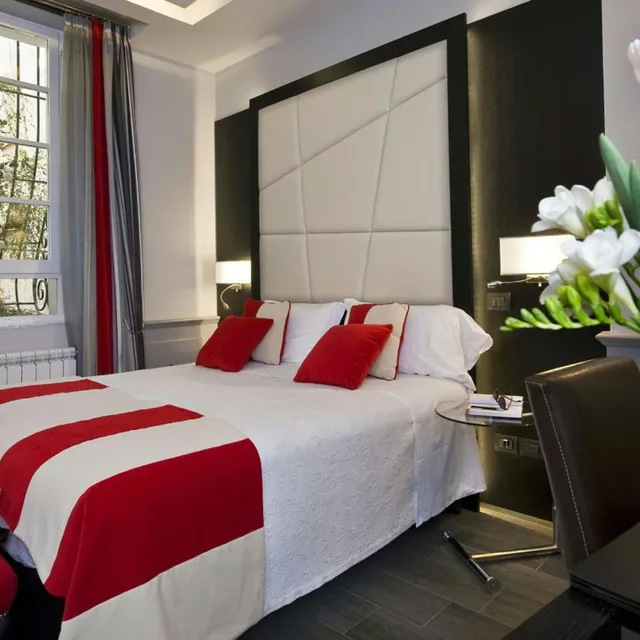 جناح جونيور مع أريكة، Duca D Alba Hotel 2/7
