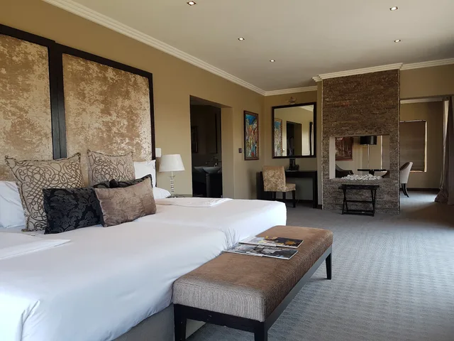 Deluxe, 2 King Beds, Lake View, St Andrews Signature Hotel Spa 8/10